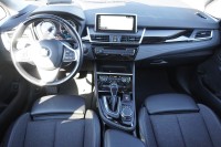 BMW 225 xe