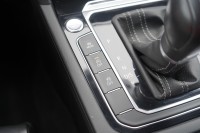 VW Passat Variant 1.8 TSI DSG R-Line