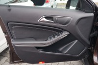 Mercedes-Benz GLA 200 Standard