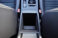 VW Passat Variant 2.0 TDI R-Line Matrix