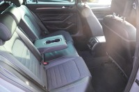 VW Passat Variant 1.5 R-Line DSG