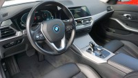 BMW 330 e Advantage