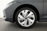 VW Golf VIII 1.5 TSI