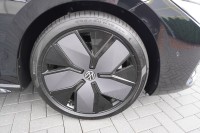 VW Passat Variant R-Line BlackStyle 2.0 TSI 4M DSG
