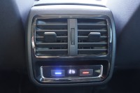 VW Passat Variant R-Line