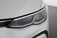 VW Golf VIII Variant 1.5 TSI R-Line
