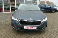 Skoda Octavia Combi 1.5 TSI First Edition