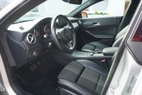 Mercedes-Benz CLA 200 Shooting Brake 