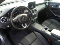 Mercedes-Benz GLA 220 4Matic Urban