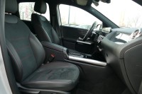 Mercedes-Benz B 200 B200 AMG Line Aut.