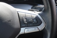VW Golf VIII Variant 1.0 eTSI DSG