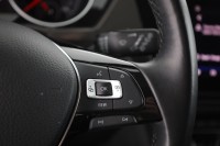 VW Touran 1.5 TSI IQ.DRIVE