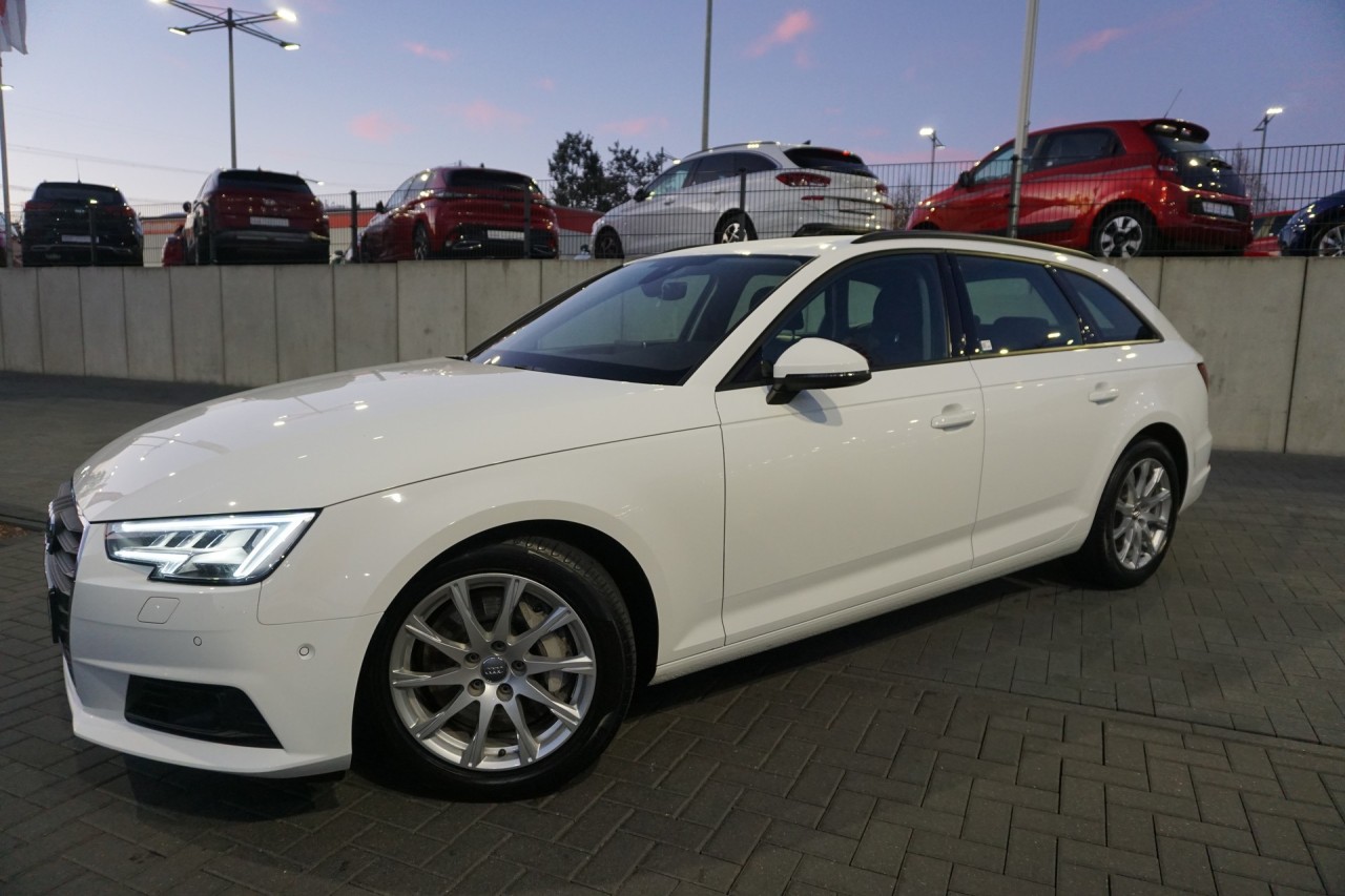 Audi A4 Quattro 45 quattro 3.0 TDI Avant