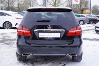 Mercedes-Benz B 220 B220 4Matic