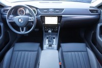 Skoda Superb Combi 2.0 TDI Style DSG