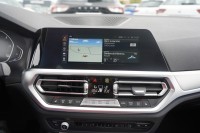 BMW 320 320d Mild Hybrid Advantage