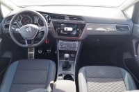 VW Touran 2.0 TDI IQ.DRIVE