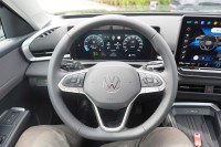 VW T-Roc 1.5 eTSI DSG n.Modell