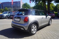 MINI COOPER Cooper 1.5 Essential Trim Aut.