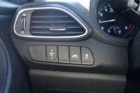 Hyundai i30 1.4 T-GDI Intro