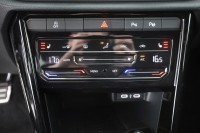 VW T-Roc R-Line 2.0 TSI DSG 4M