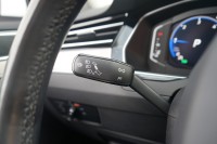 VW Passat Variant 2.0 TDI R-Line