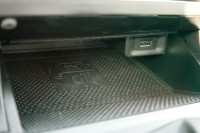 VW Golf 1.5 TSI Highline R-Line