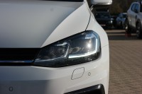 VW Golf 1.5 TSI Highline R-Line