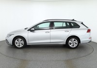 Vorschau: VW Golf VIII Variant 1.5 eTSI DSG