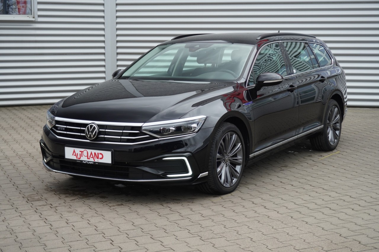 VW Passat Variant GTE