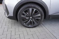 Peugeot 3008 1.2 e-THP GT EAT8