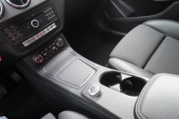 Mercedes-Benz B 220 B220d 4Matic