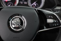 Skoda Superb Combi 2.0 TDI DSG Style
