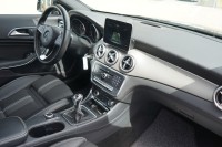 Mercedes-Benz CLA 200 Shooting Brake Urban