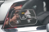 VW Golf VIII 1.5 16V TSI R-Line