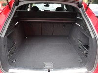 Audi A4 Quattro Avant 40 2.0 TFSI quattro S-line