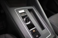 VW Golf VIII Variant 1.5 eTSI DSG