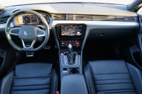 VW Passat Variant 2.0 TSI DSG 4M 2xR-Line