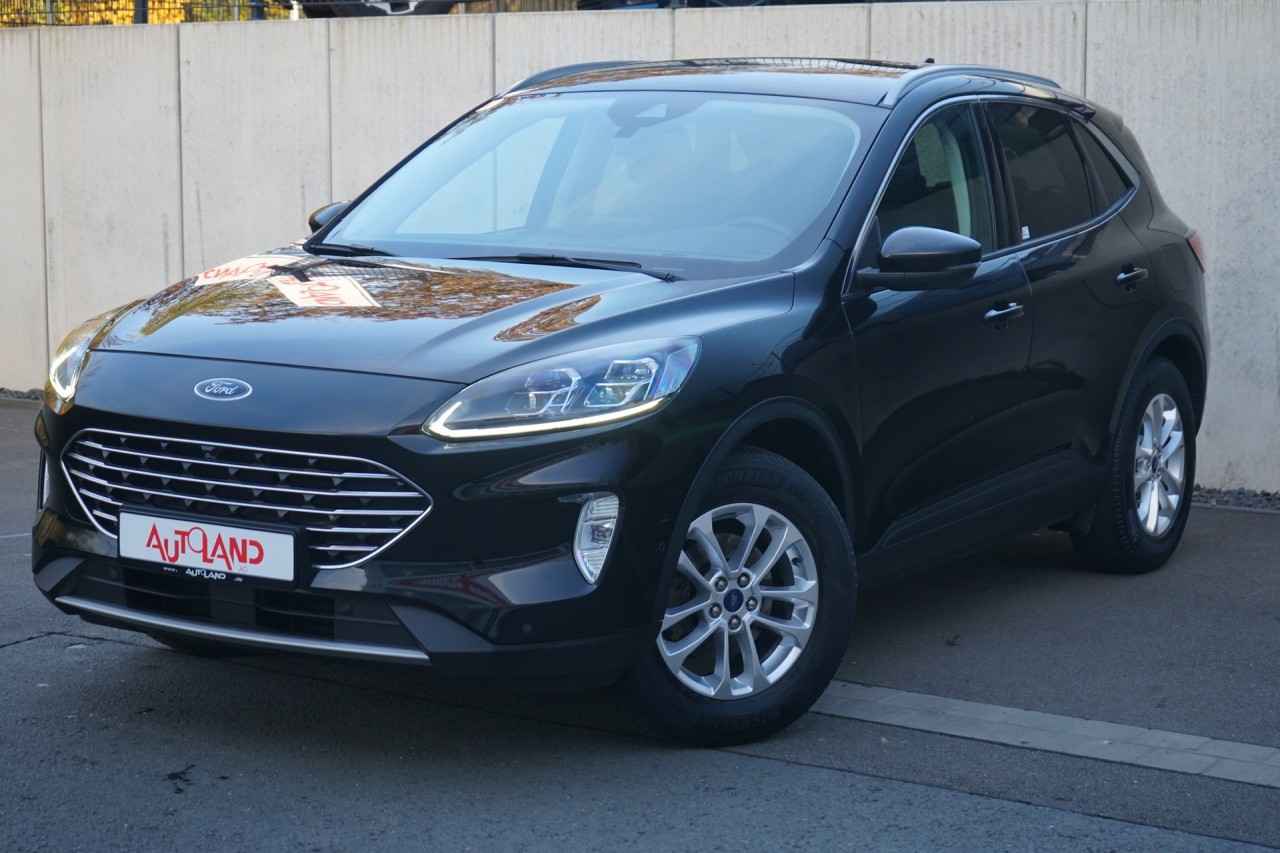 Ford Kuga 2.0 M-Hybrid Titanium X