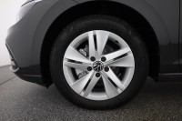 VW Golf VIII Variant 1.0 eTSI DSG
