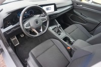 VW Golf VIII 1.0 TSI United