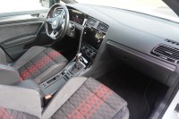 VW Golf VII 2.0 16V TSI GTI TCR