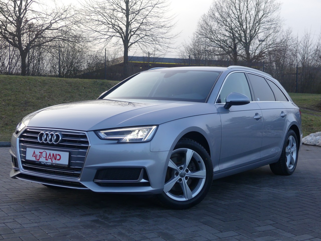 Audi A4 Avant 40 TFSI sport S-Tronic