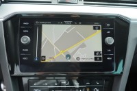 VW Passat Variant 2.0 TSI DSG R-Line