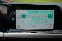 VW Golf VIII 1.0 TSI