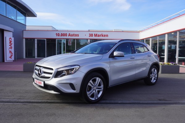 Mercedes-Benz GLA 200 