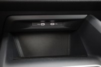 VW Golf VIII Variant 1.5 eTSI DSG Life