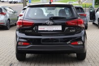 Hyundai i20 1.0 T-GDI Advantage + DCT
