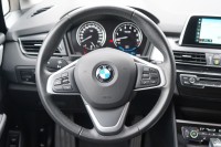 BMW 225 xe