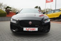 Jaguar XE 2.0 R-Dynamic S